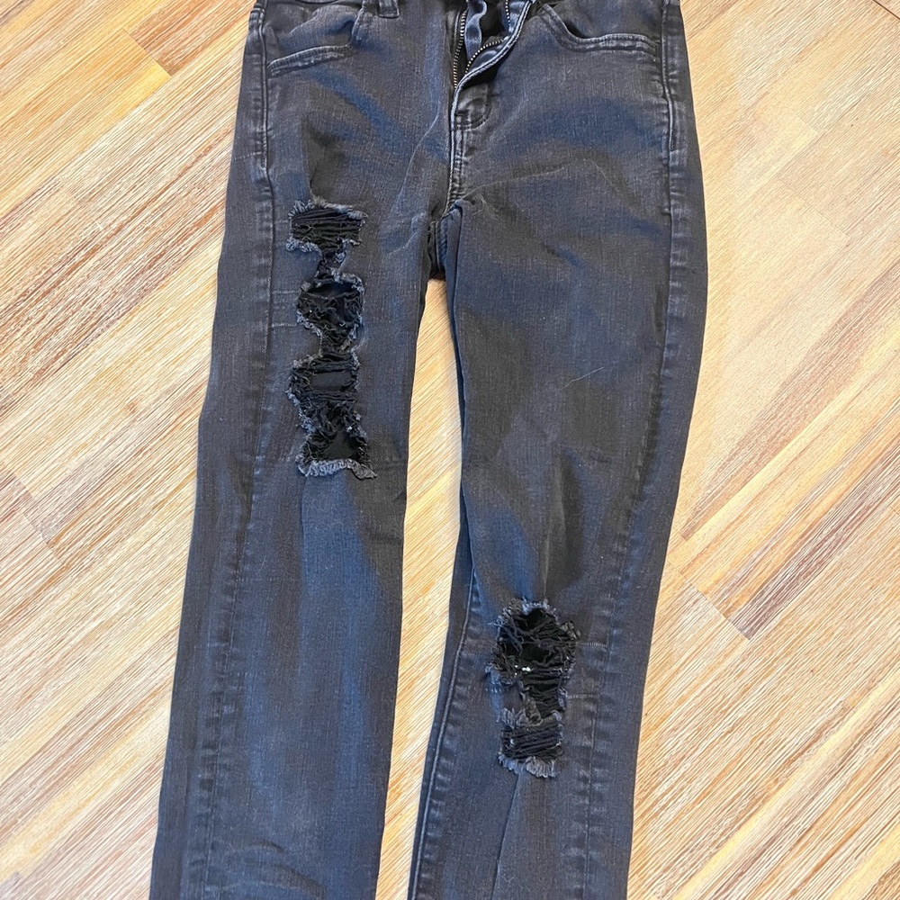 Black Distressed Jeans